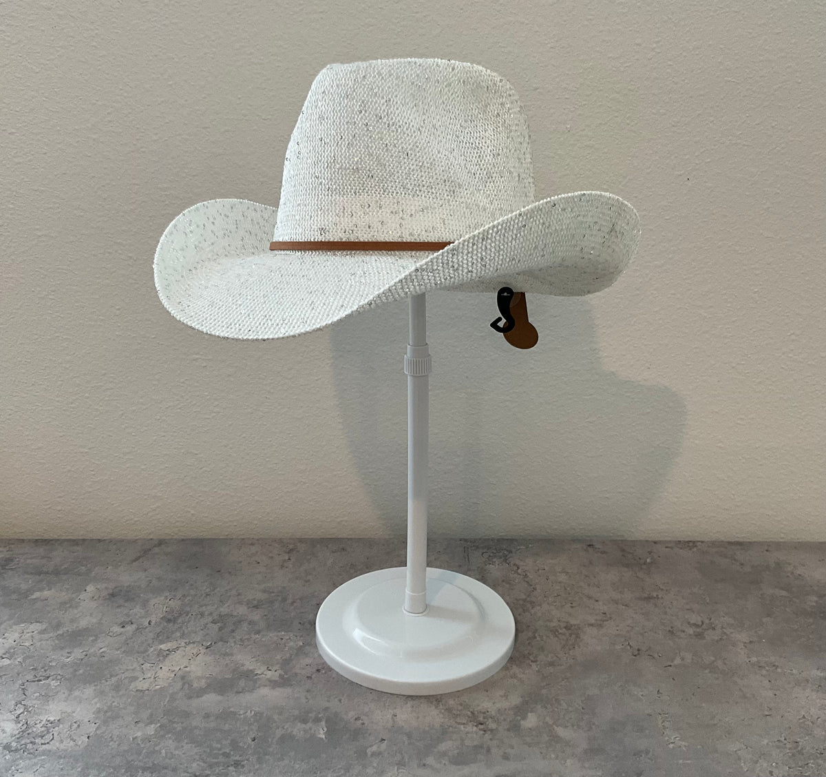 Helen Hat - Love by ILY