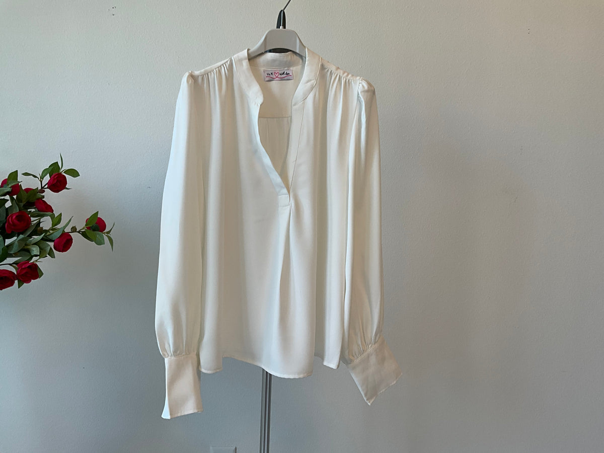 Chary Blouse - Love by ILY
